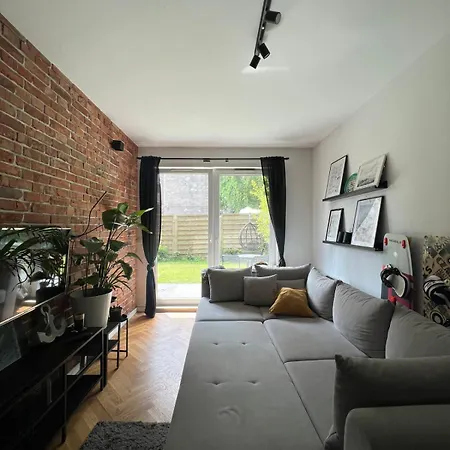 Cozy With Terrace